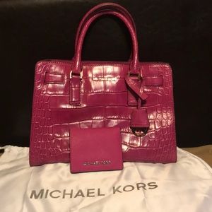 Michael Kors purse with wallet set